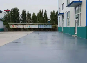 运城彩色路面喷涂翻新的材料对冬季